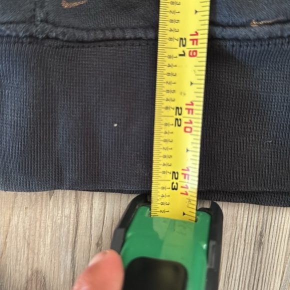 Nike hooded black and gold sweatshirt size small men’s - Picture 10 of 11